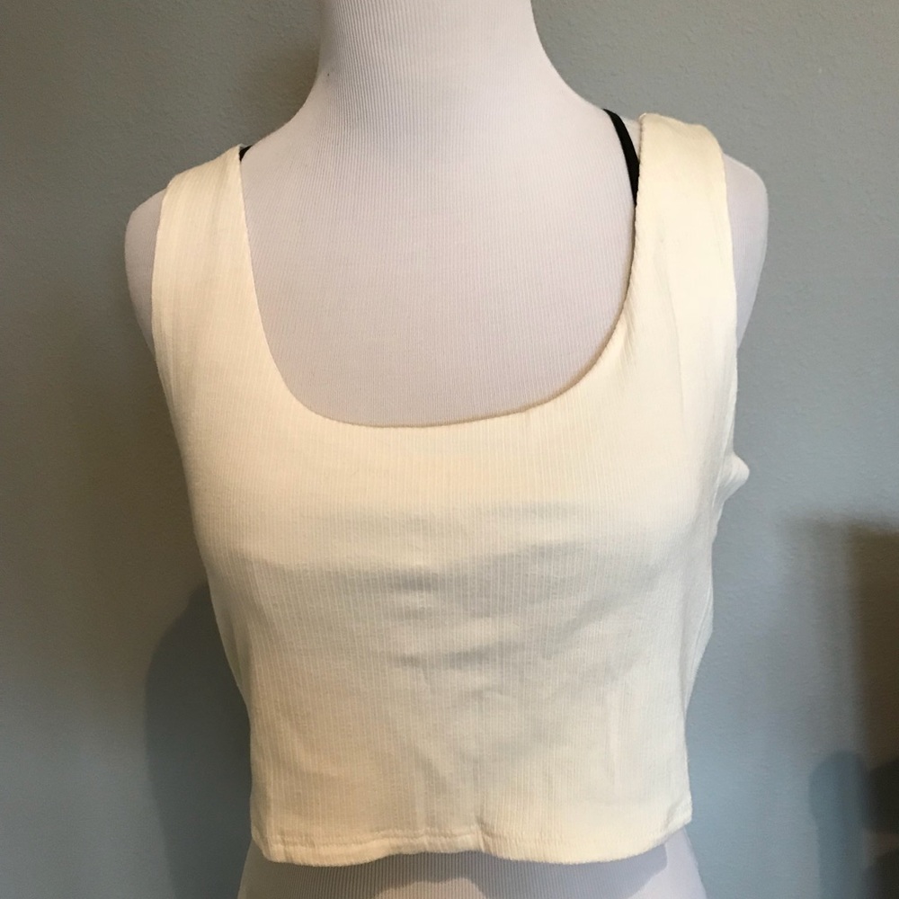White tank (cropped)